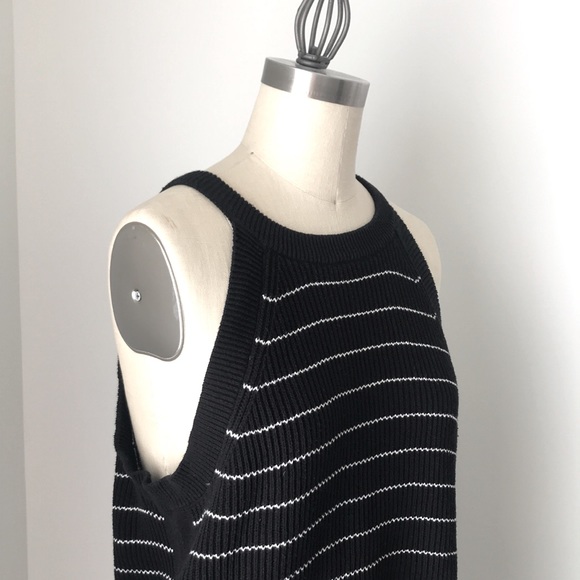 Black striped sweater tank - Picture 2 of 4
